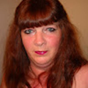 Meet your Posher, Dee